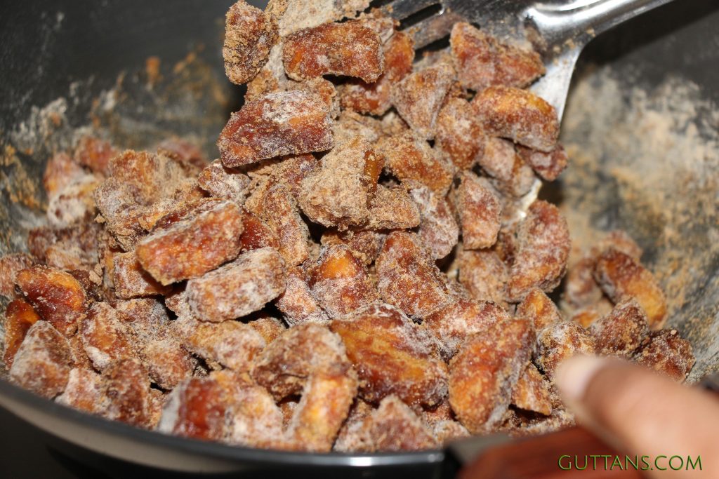 Sarkara-Varatti-Jaggery-Banana-Chips